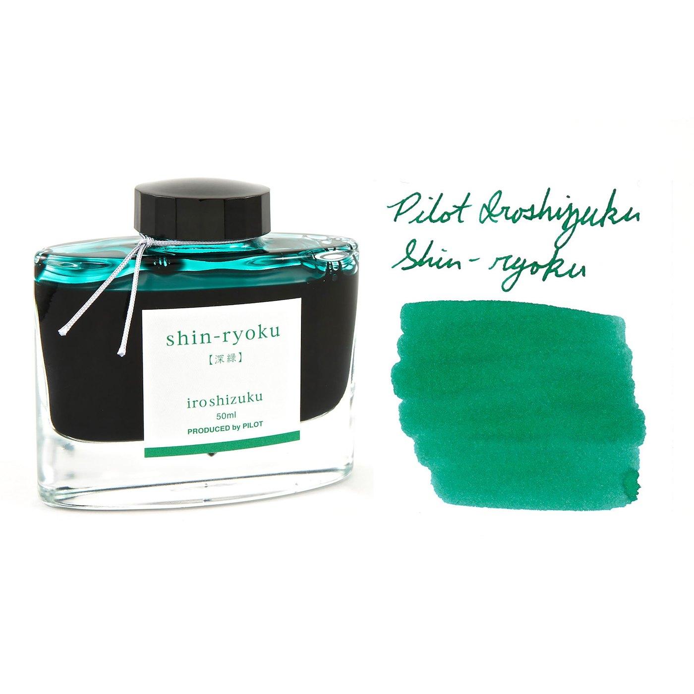 A bottle of Pilot Iroshizuku Shin-ryoku beside its swatch.